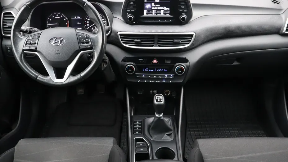 Hyundai Tucson -