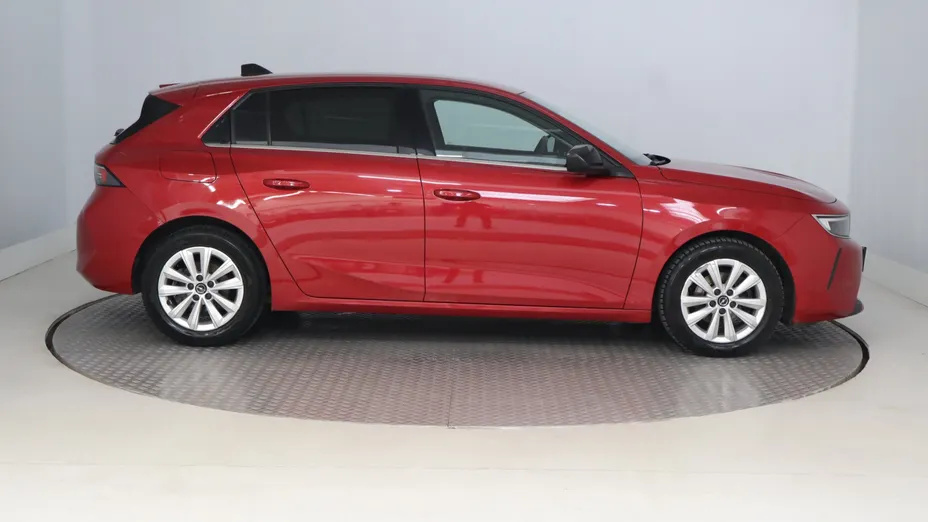 Opel Astra -