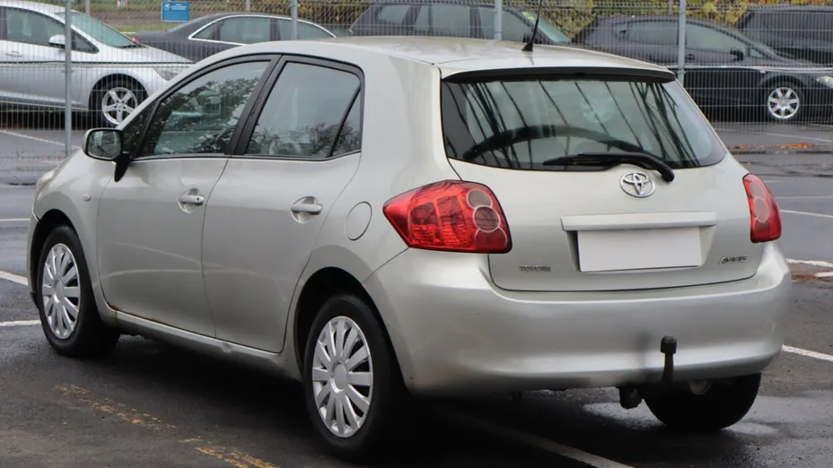 Toyota Auris -