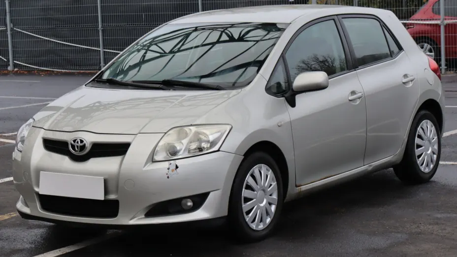 Toyota Auris -