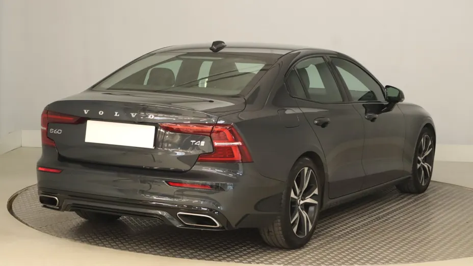 Volvo S60 -