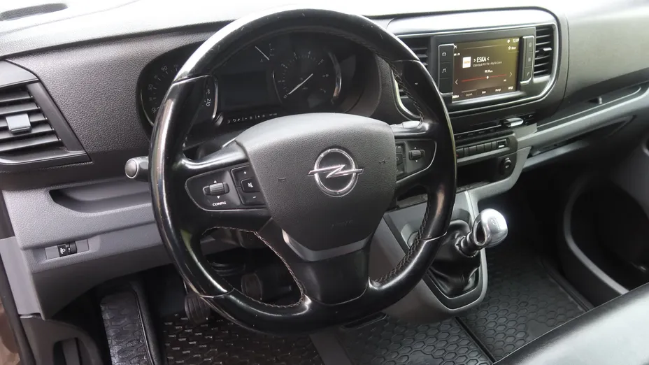 Opel Vivaro -