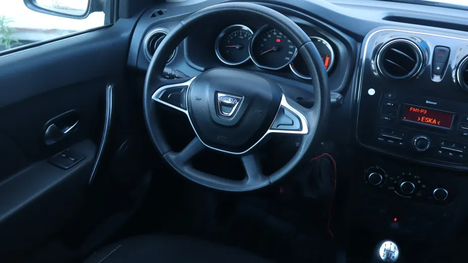 Dacia Logan -