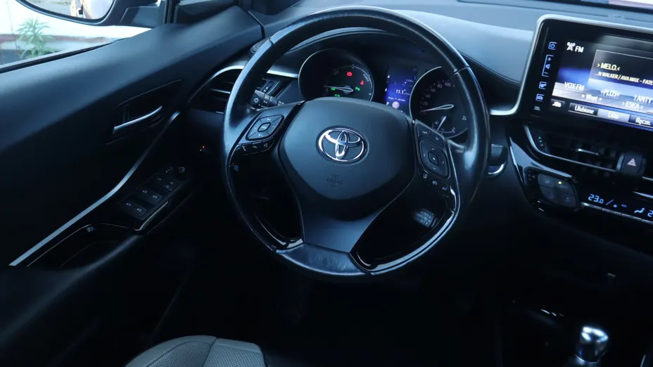 Toyota C-HR -
