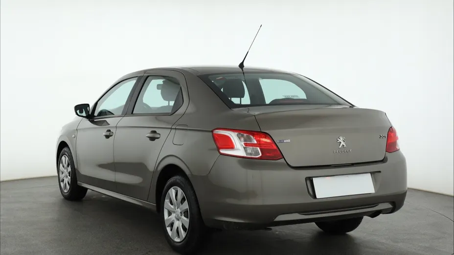 Peugeot 301 -