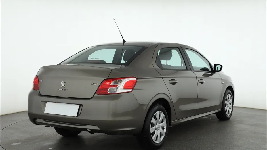 Peugeot 301 -
