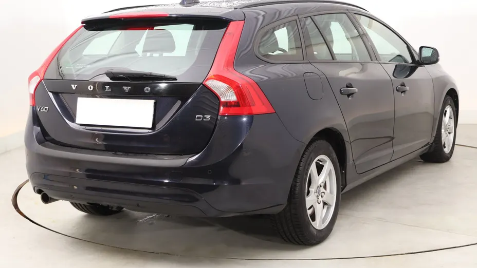 Volvo V60 -