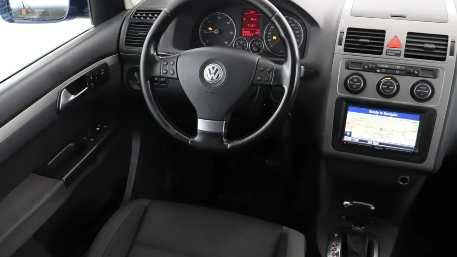 VW Touran -