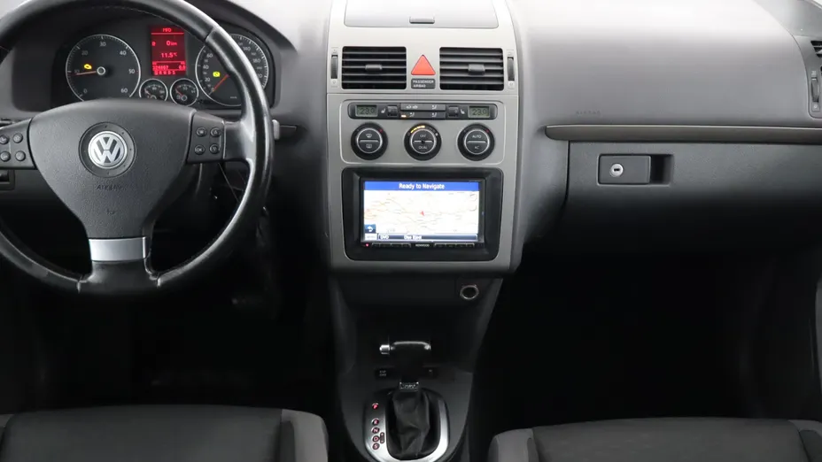 VW Touran -