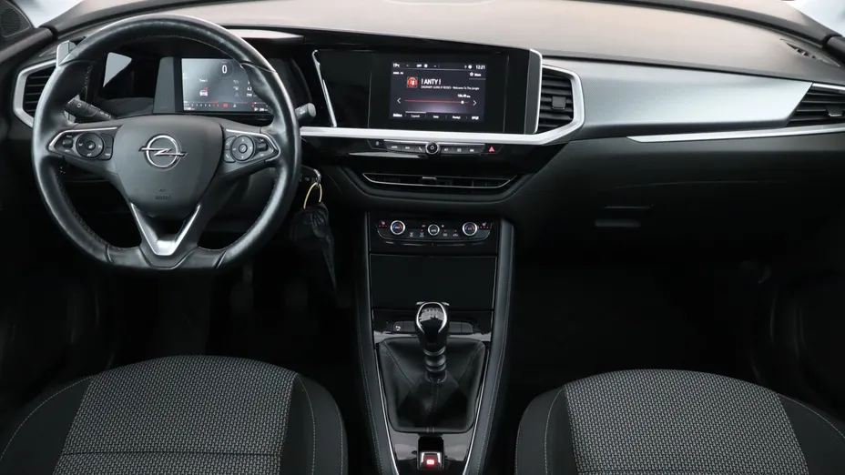 Opel Grandland -