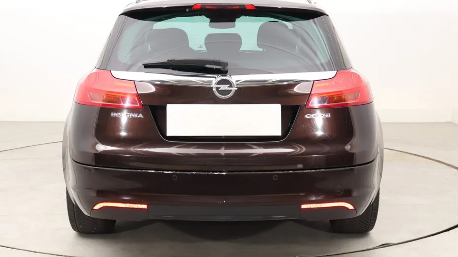 Opel Insignia -