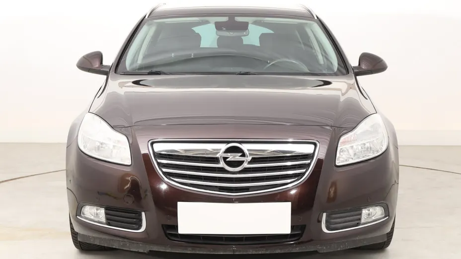 Opel Insignia -