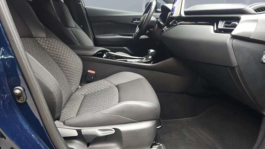 TOYOTA C-HR C-HR 2.0 Hybrid Style