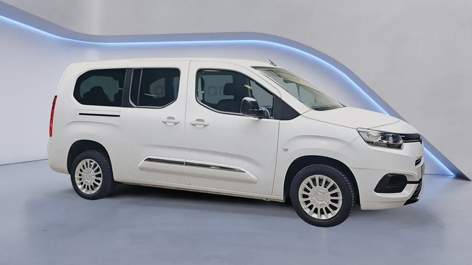 TOYOTA Proace City Verso Proace City Verso Long 1.5 D-4D Business