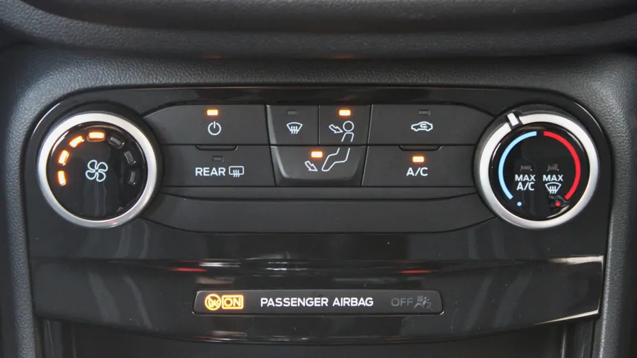 FORD Puma Puma 1.0 EcoBoost Titanium