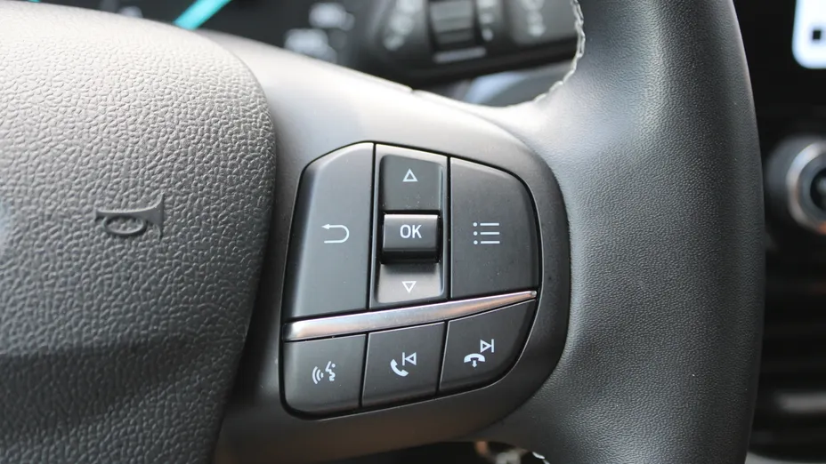 FORD Puma Puma 1.0 EcoBoost Titanium