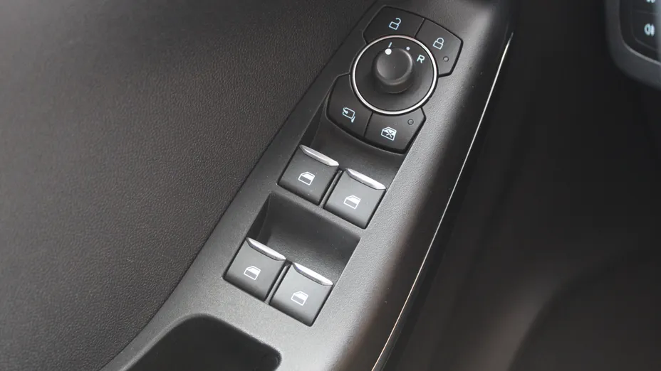 FORD Puma Puma 1.0 EcoBoost Titanium