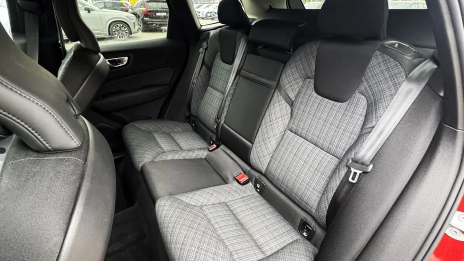 VOLVO XC60 XC60 B4 B Core aut