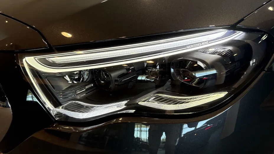 MERCEDES-BENZ E Klasa E 200 d mHEV Avantgarde 9G-Tronic