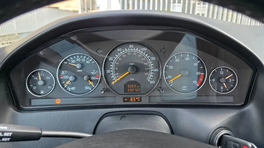 MERCEDES-BENZ SL AMG SL 63 S E Performance PHEV 4-Matic