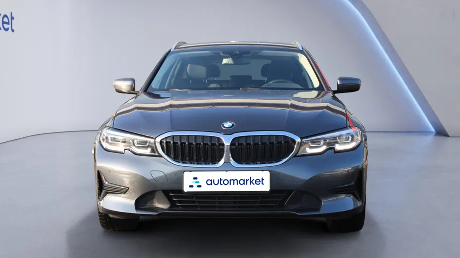 BMW Seria 3 320d xDrive Sport Line aut