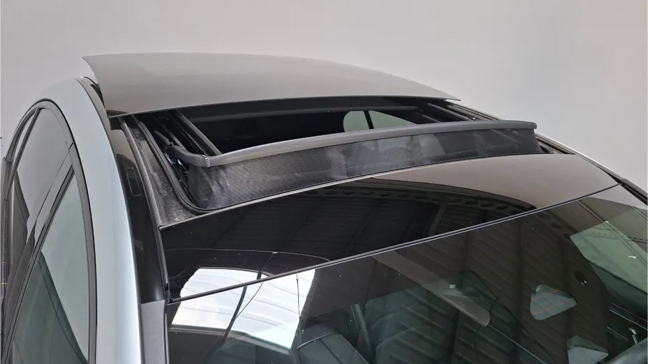 MERCEDES-BENZ E Klasa E 220 d mHEV AMG 9G-Tronic