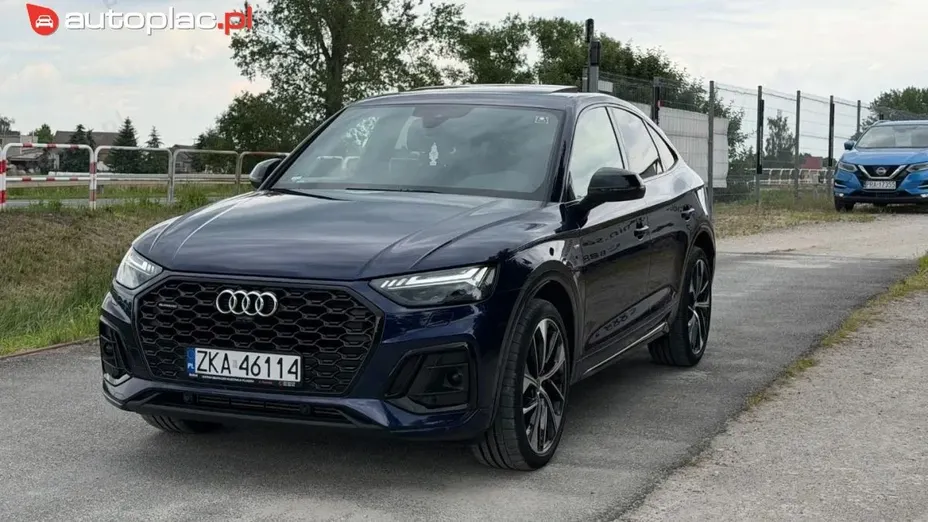 AUDI Q5 -