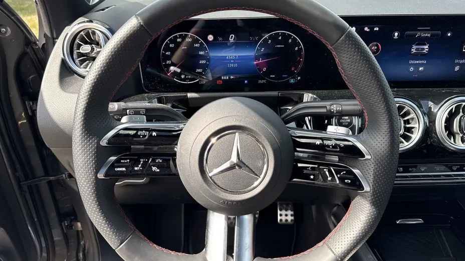 MERCEDES-BENZ GLA GLA 200 mHEV AMG Line 7G-DCT