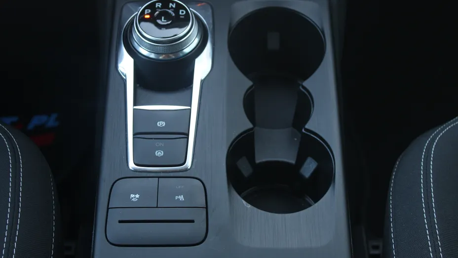 FORD Kuga Kuga 2.5 FHEV AWD Titanium