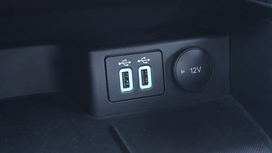 FORD Kuga Kuga 2.5 FHEV AWD Titanium