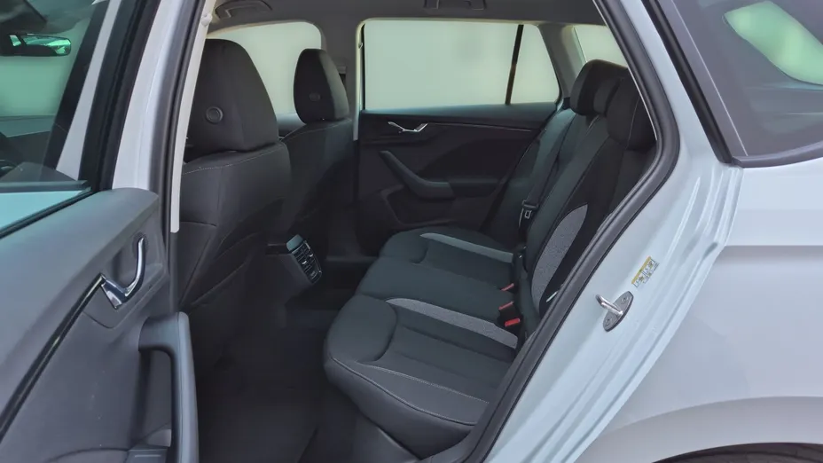 SKODA Kamiq Kamiq 1.5 TSI Drive DSG Nowy