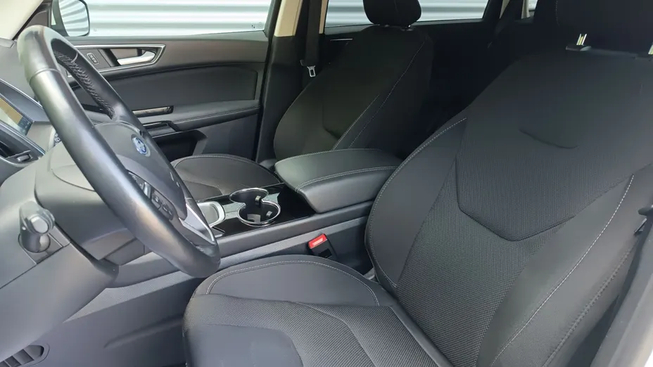 FORD S-MAX S-MAX 2.5 Hybrid Titanium CVT