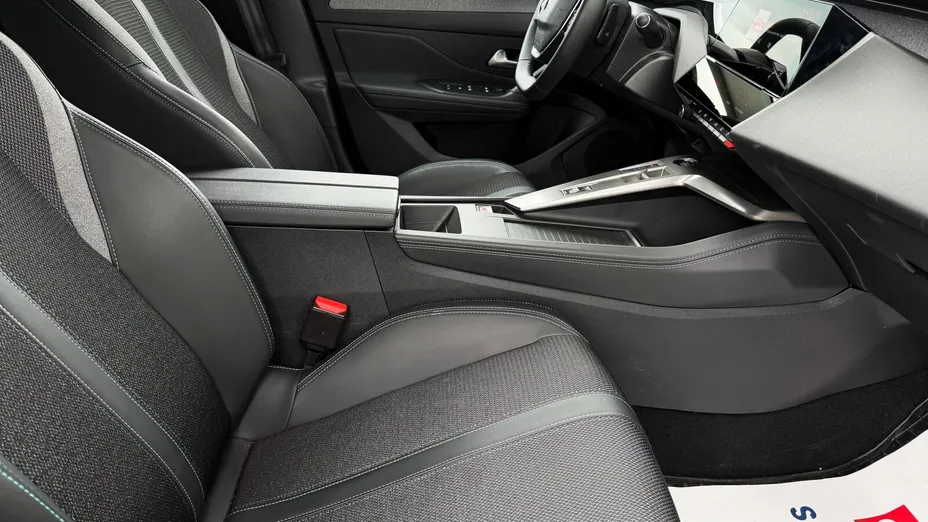 PEUGEOT 308 308 1.2 PureTech Allure S&S EAT8