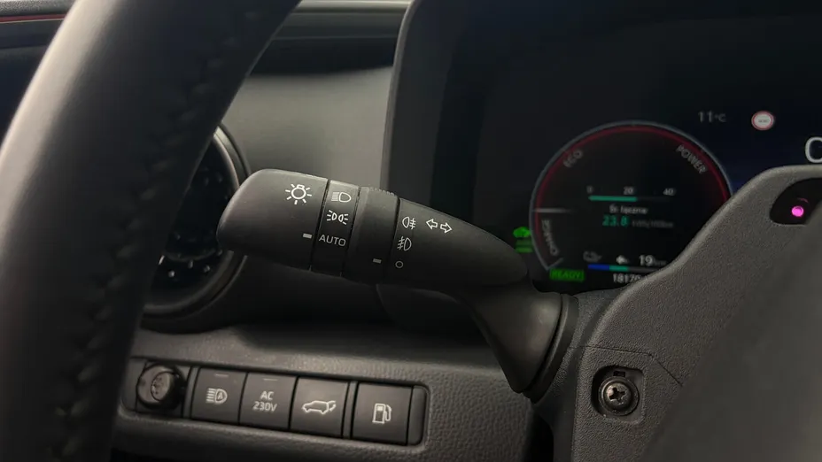 TOYOTA C-HR C-HR 2.0 PHEV Dynamic Force Tokyo Edition