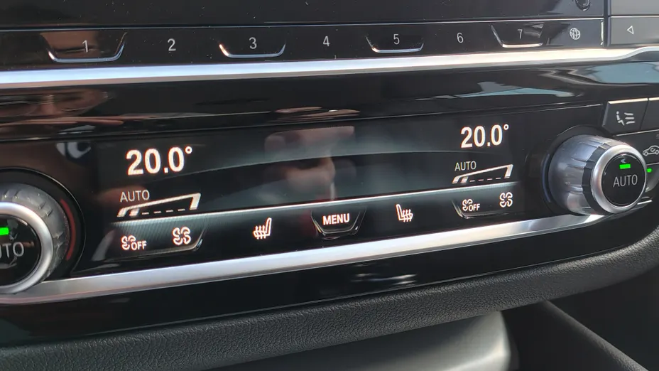 BMW Seria 5 530e PHEV aut