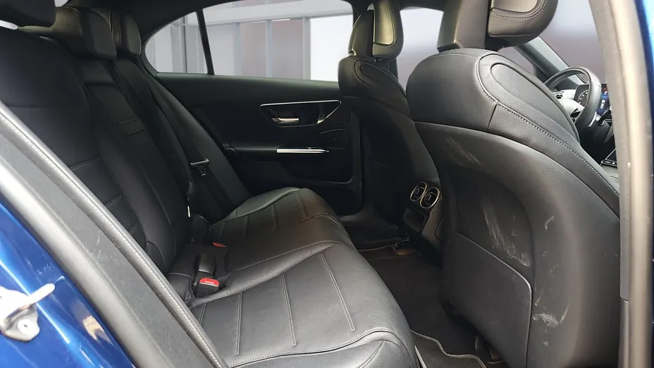 MERCEDES-BENZ C Klasa C 300 mHEV 4-Matic AMG