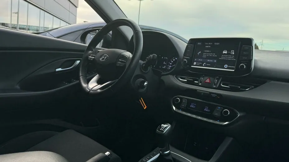 HYUNDAI i30 i30 1.0 T-GDI Smart