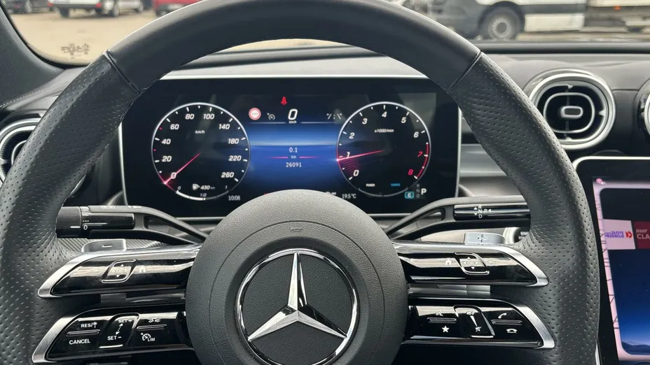 MERCEDES-BENZ C Klasa C 180 mHEV AMG
