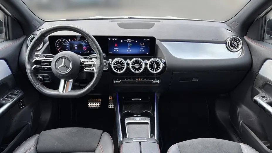 MERCEDES-BENZ GLA GLA 200 mHEV AMG Line 7G-DCT