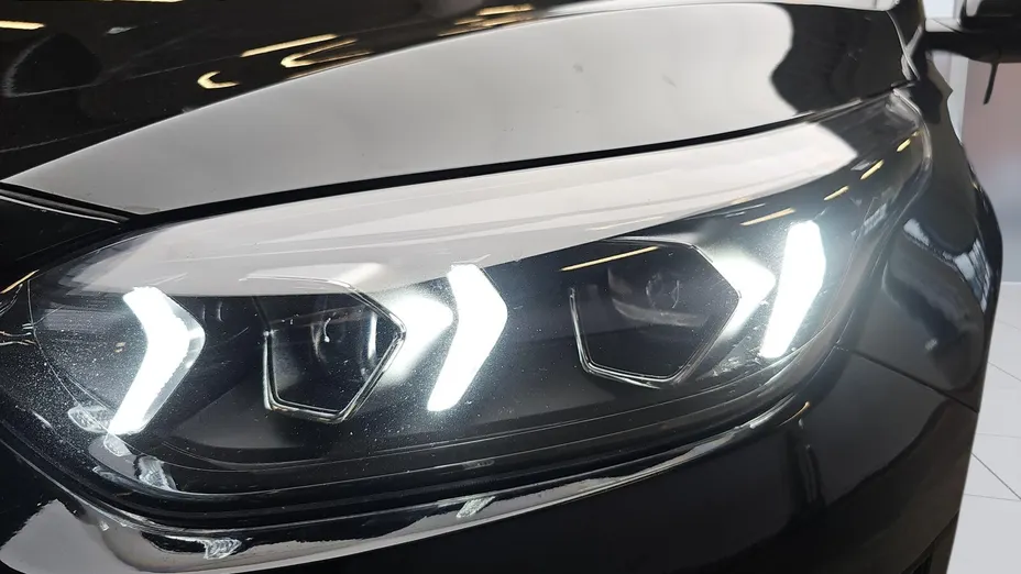 KIA Cee'd Ceed 1.6 GDI PHEV Business Line DCT