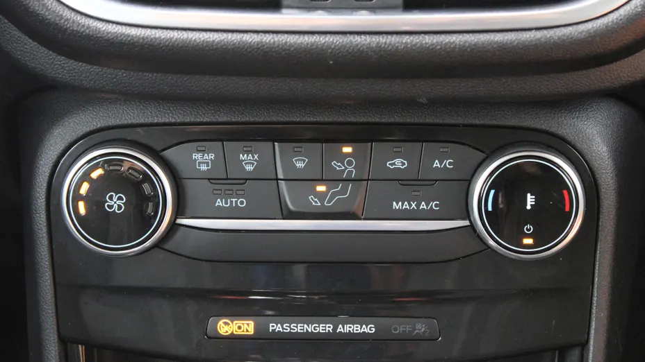 FORD Puma Puma 1.0 EcoBoost Titanium