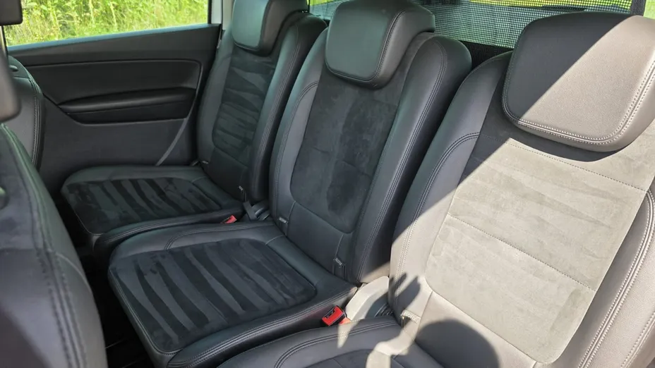 VOLKSWAGEN Sharan -