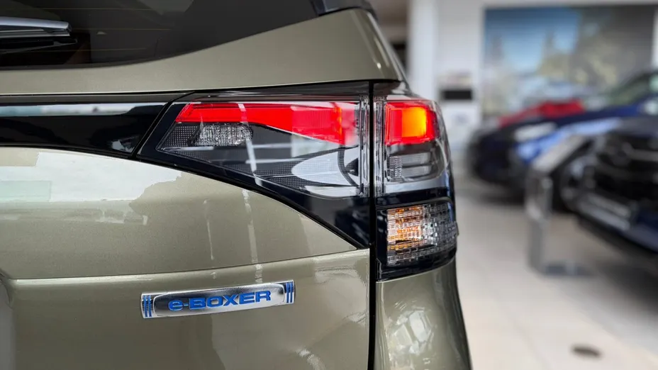 SUBARU Forester Forester 2.0i-L Platinum (EyeSight) Lineartronic