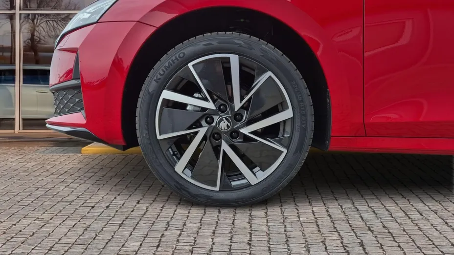 SKODA Octavia Octavia 1.5 TSI mHEV Sportline DSG Nowy