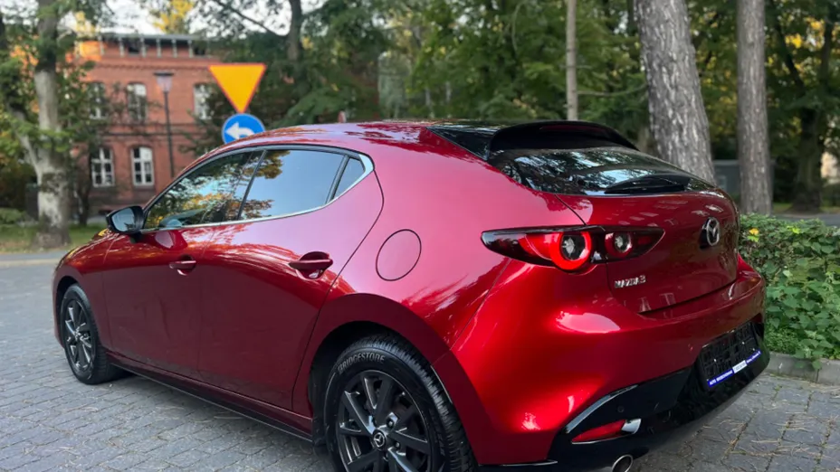 MAZDA 3 3 2.0 mHEV Homura