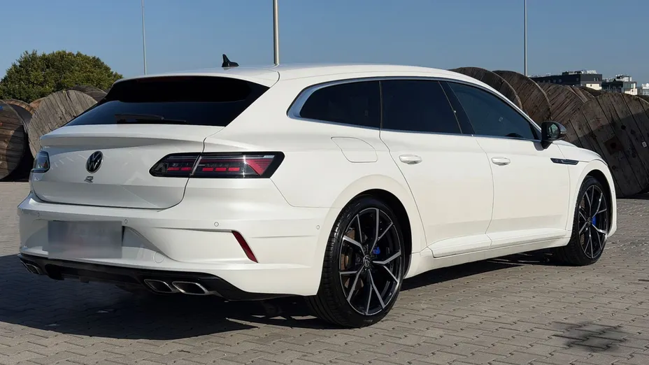 VOLKSWAGEN Arteon Arteon 2.0 TSI 4Motion R DSG