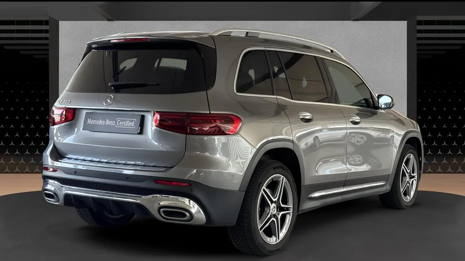 MERCEDES-BENZ GLB GLB 200 mHEV AMG Line 7G-DCT