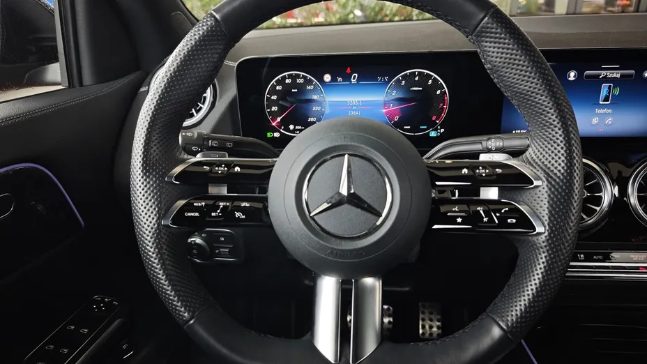 MERCEDES-BENZ GLA GLA 200 mHEV AMG Line 7G-DCT