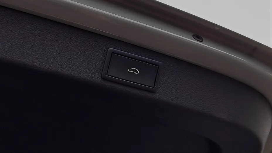 SKODA Superb Superb 2.0 TDI SCR Sportline DSG