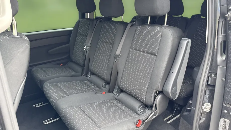 MERCEDES-BENZ Vito Vito Tourer 116 CDI L2 Pro 9G-Tronic 447.703